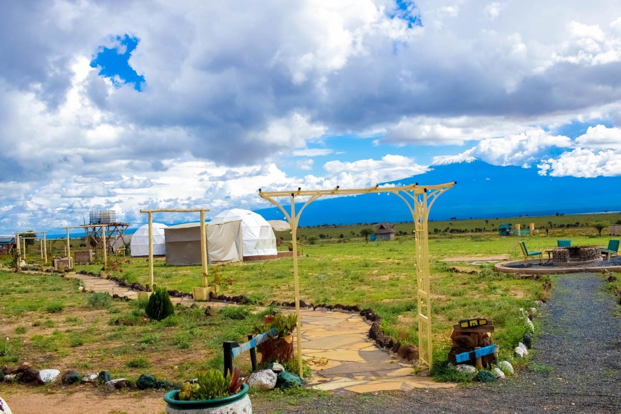 Amanya 2-Rooms Lioness Family Amboseli Esterno foto